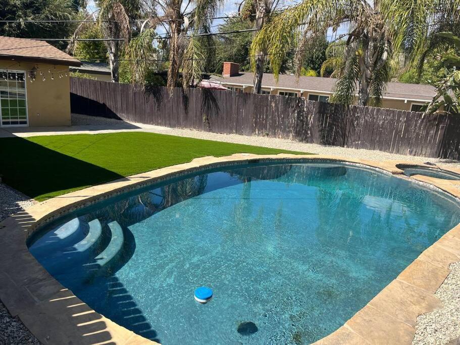 Woodland Hills 3 Bedroom W/ Pool And Los Ángeles
