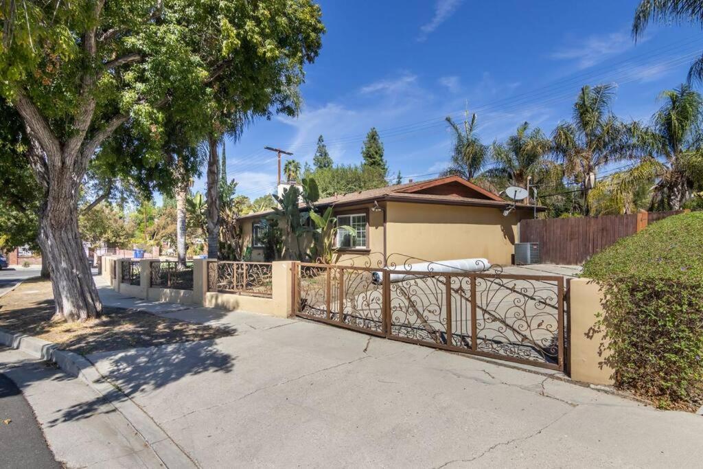 Woodland Hills 3 Bedroom W/ Pool And Los Ángeles